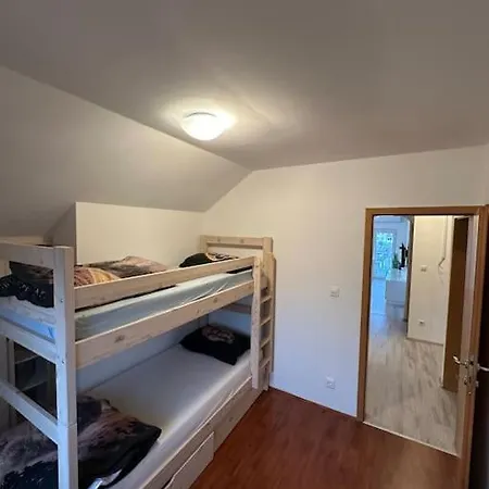 Apartment Prostorno In Prijetno Stanovanje *
